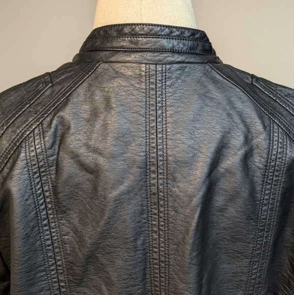 Women's brand new faux leather bomber jacket size XL - Picture 9 of 11